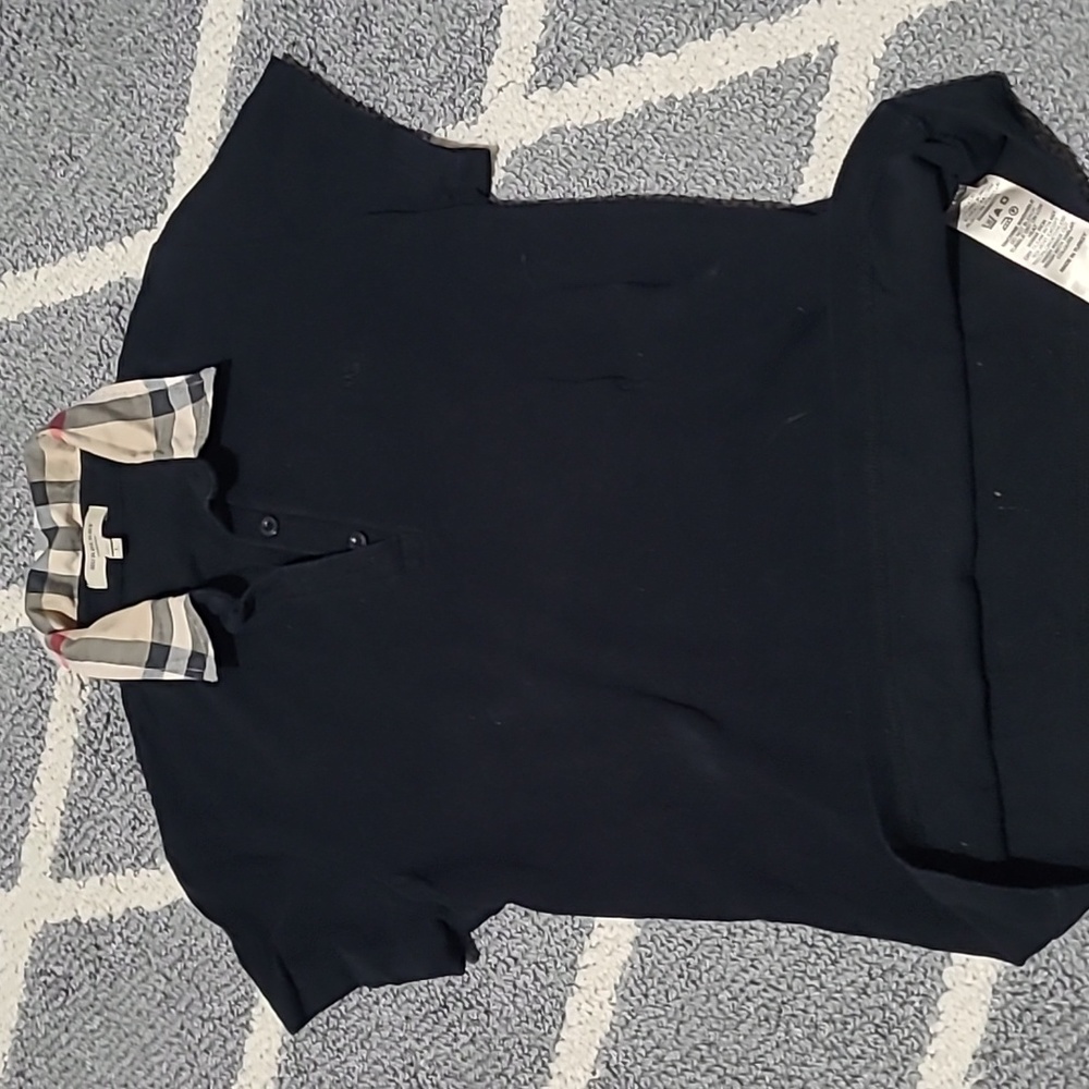 Burberry  polo top
